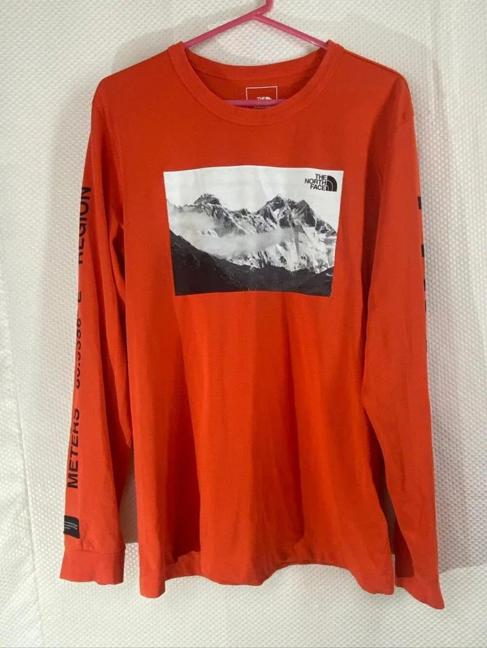 The North Face Lhotse Mountain Graphic Tee Orange Long Sleeve Men Size M